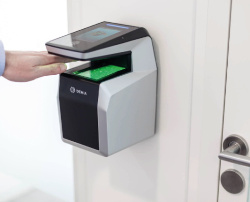 Article 60 : Access Control by a Biometric Reader